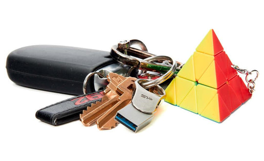 Z Pyraminx Mini - Keychain | SpeedCubeShop